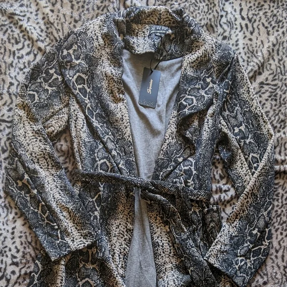 NWT snake print trench jacket - Picture 2 of 9